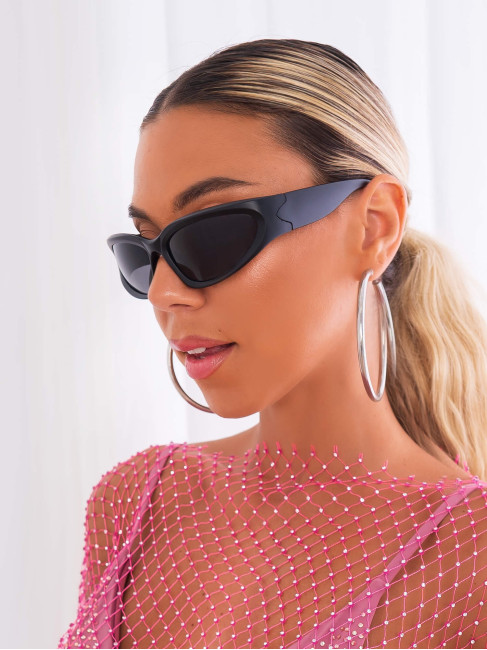 MISTY MATTE BLACK SUNNIES
