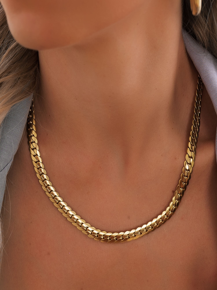 FRANCOISE CHAIN