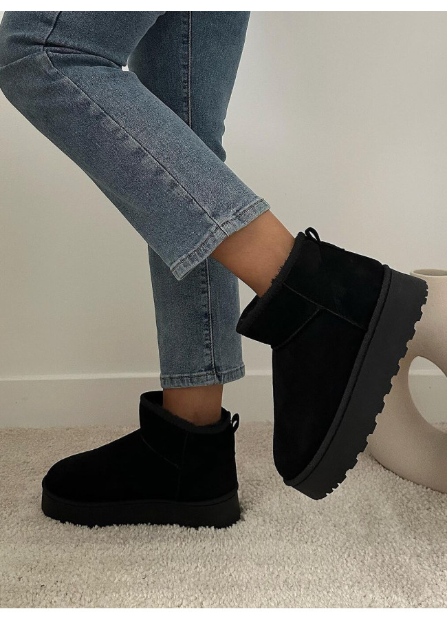 ULTRA BLACK BOOTS