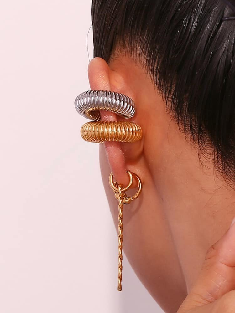 BETHSAB GOLD SPIRAL EARCUFF