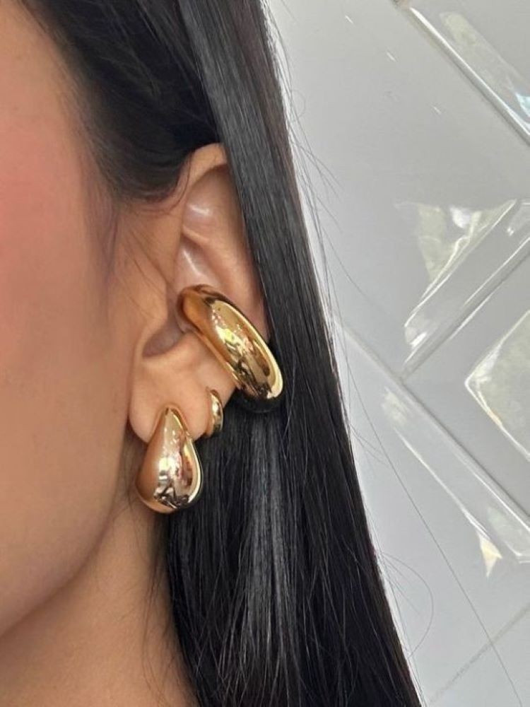 CELYN STEEL EARCUFFS