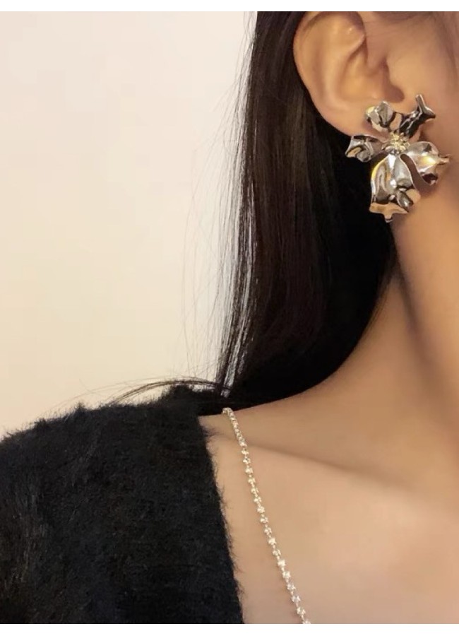 ΑΣΗΜΙ ΣΚΟΥΛΑΡΙΚΙΑ - SNOWDROP