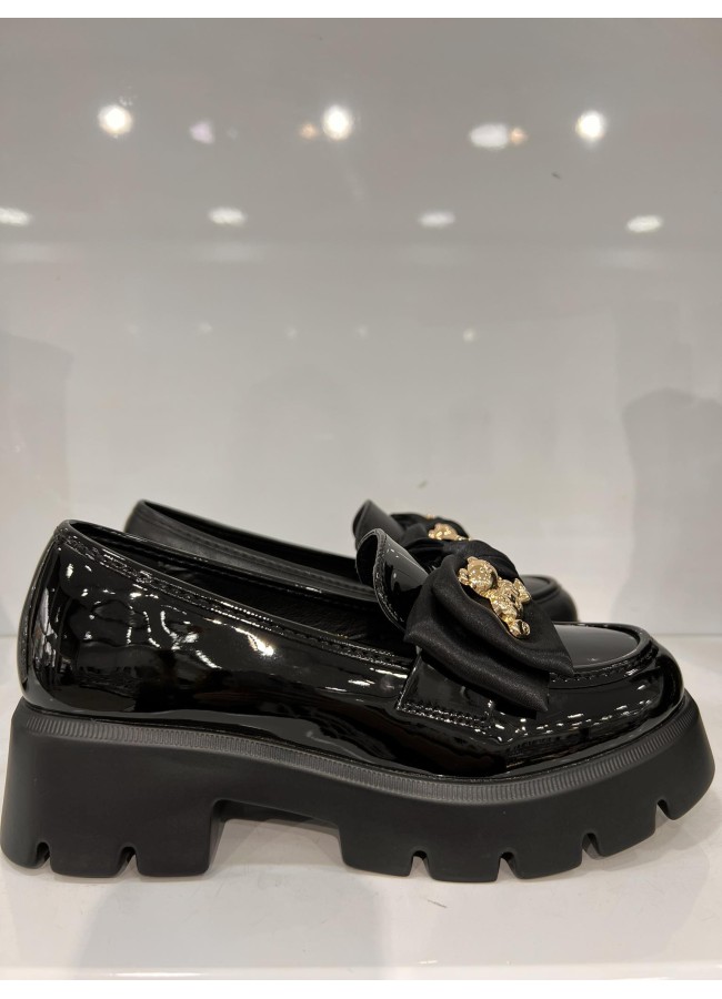 LUPEN BLACK LOAFERS