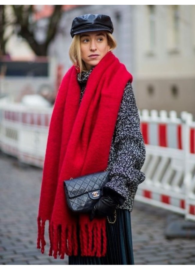 BALOO RED WINTER BLANKET