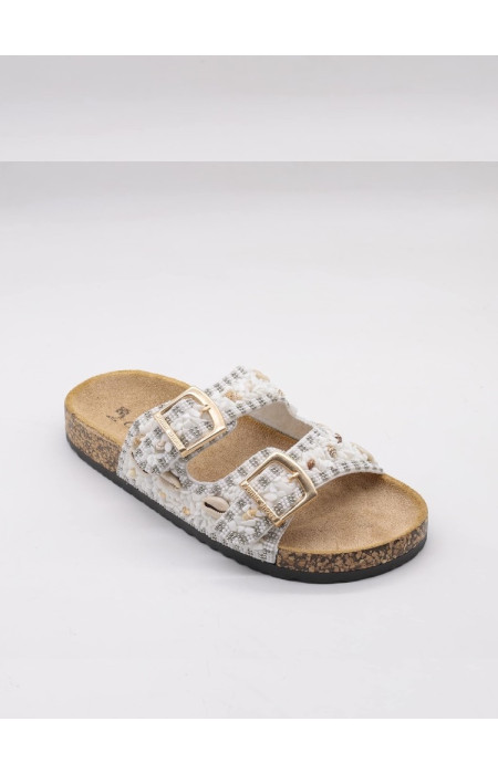 WHITE SANDALS WITH TRUCKS - FERATA