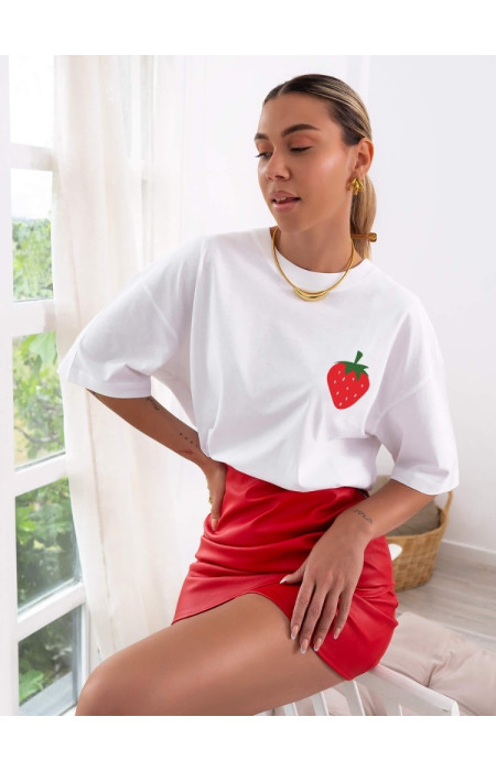 TSHIRT WHITE WITH STRAWBERRY - STRAWBERRY KISS