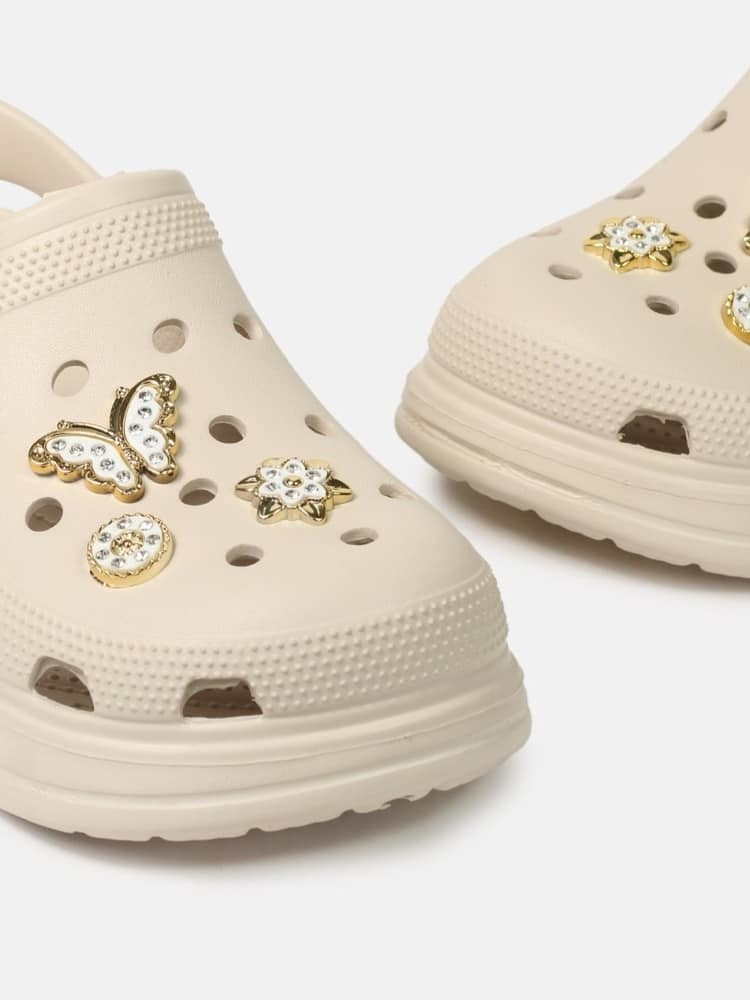 CREAM CLOGS - BUTTERFLY