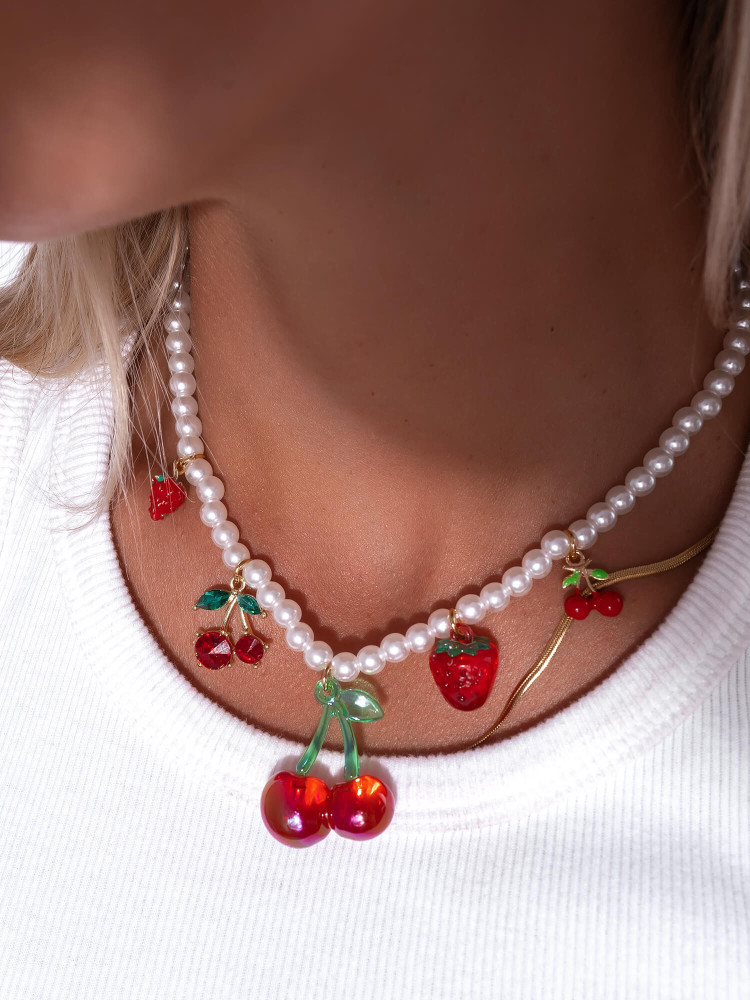 NECKLACE WITH PEARLS AND FRUITS - FRUITOPIA