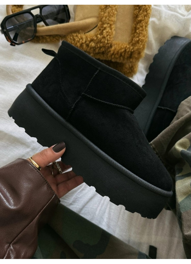 ULTRA BLACK BOOTS
