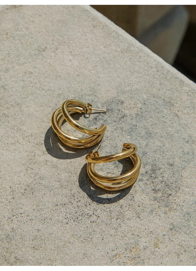 TRIPLE GOLD HOOP EARRINGS