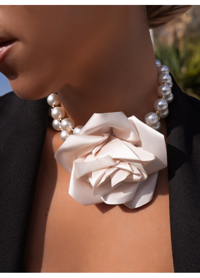 BEIGE FLOWER CHOKER WITH PEARLS - FLOPEL