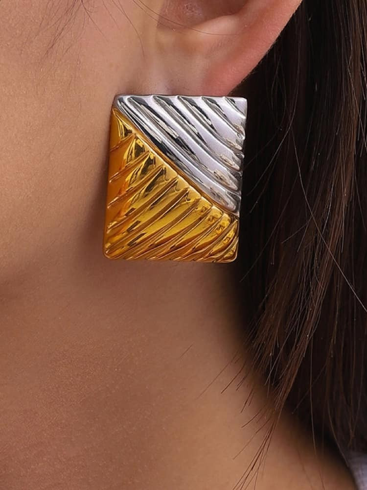 EARRINGS - FROST