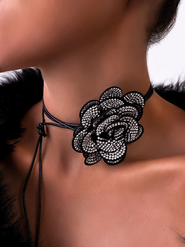 BLACK FLOWER STRASS CHOKER - FLOWER STRASS