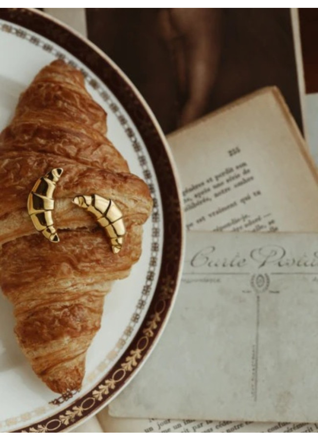 GOLD EARRINGS - CROISSANT