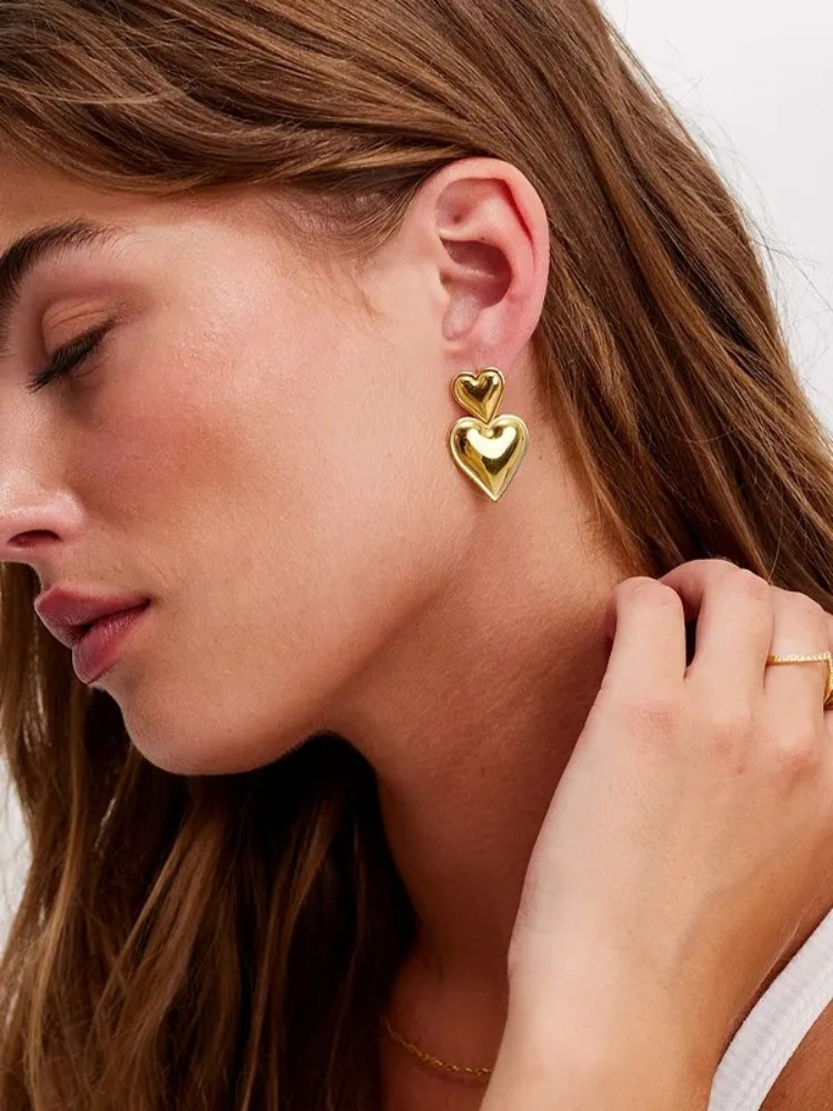 EARRINGS -CORASON