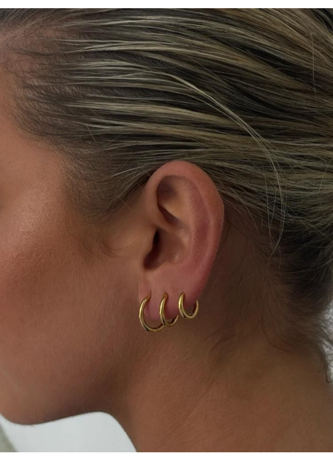CALLIE GOLD HOOP EARRINGS