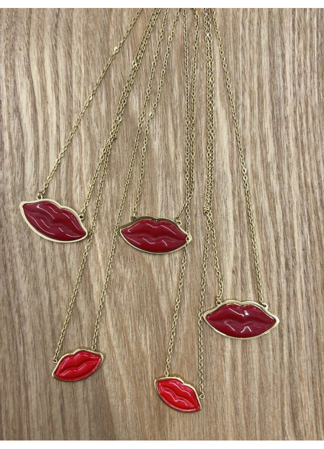 NECKLACE - KISS