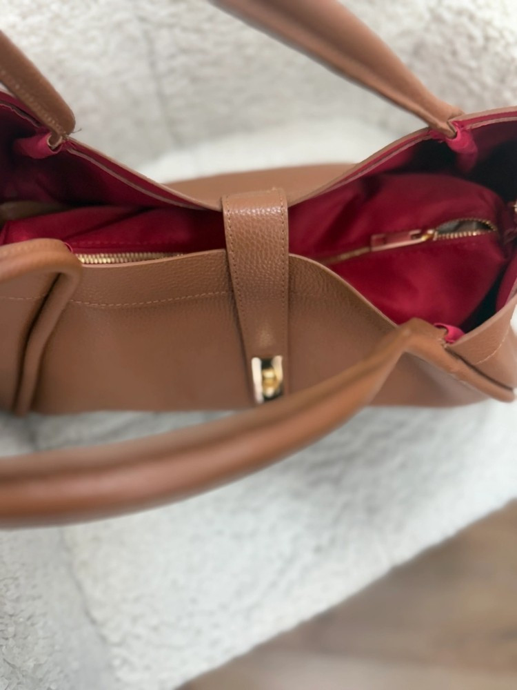 LEATHER BAG - SWAY
