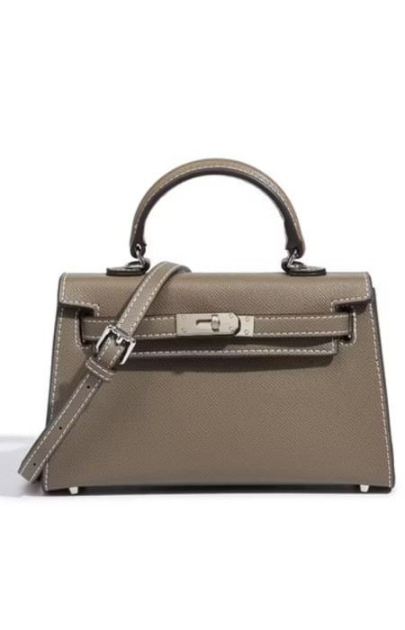 ΤΣΑΝΤΑ - SLING