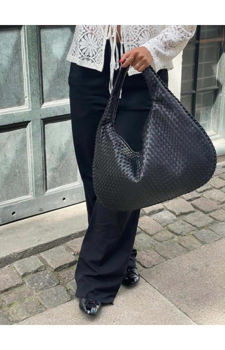 ΤΣΑΝΤΑ - EMBER