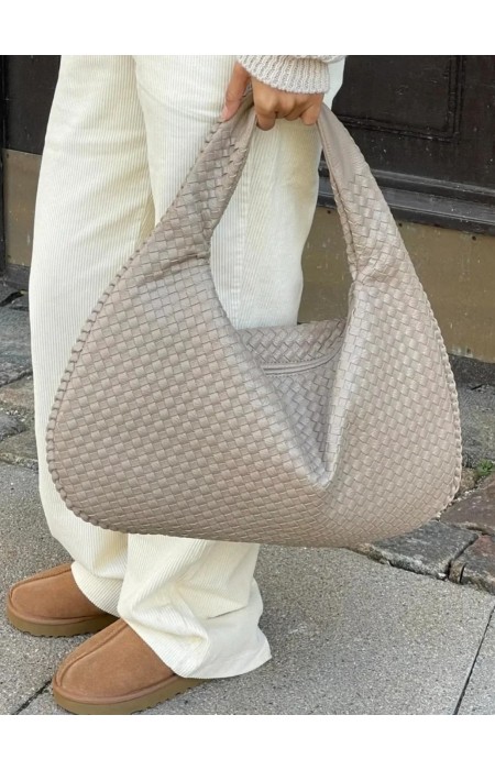 ΤΣΑΝΤΑ - EMBER