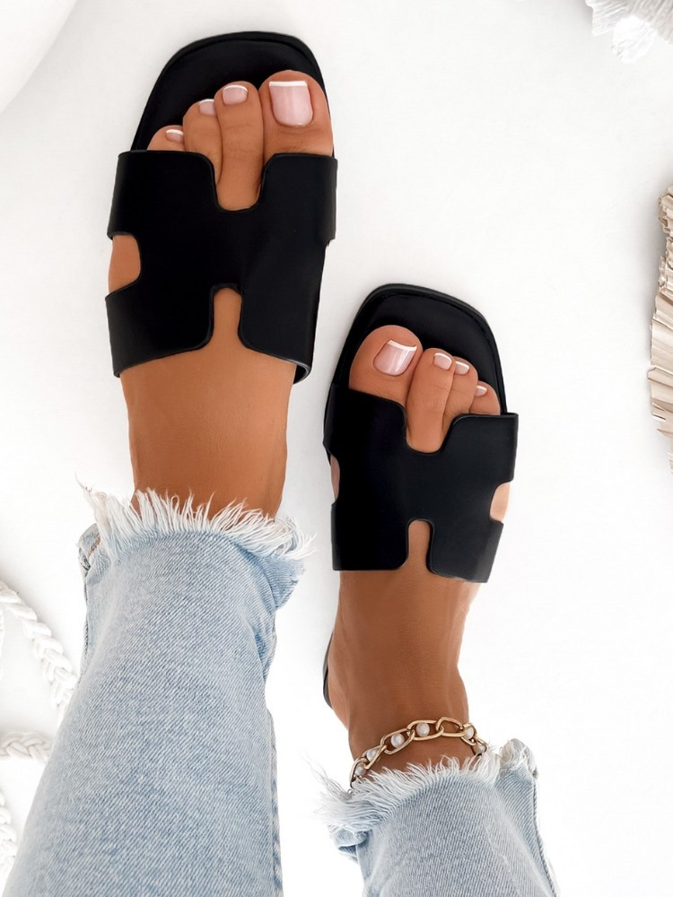 SAGE BLACK SLIPPERS