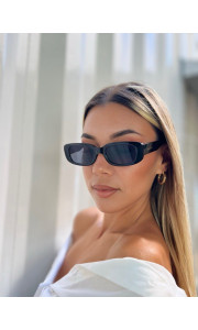ANNAKEY MONIK BLACK SUNGLASSES