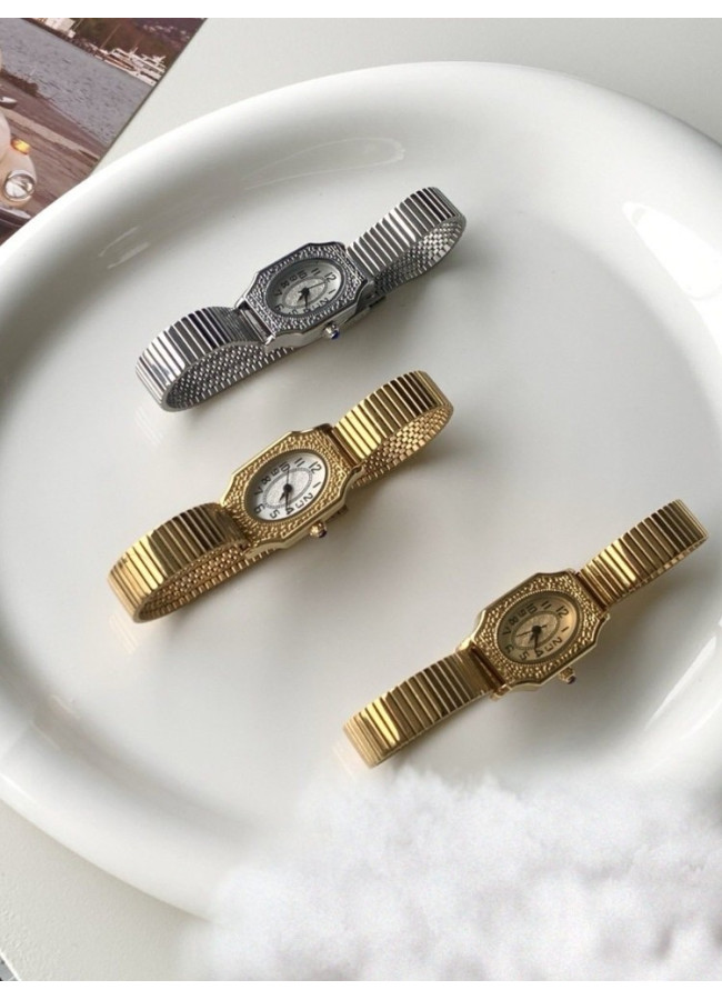 WATCH - ELISABET