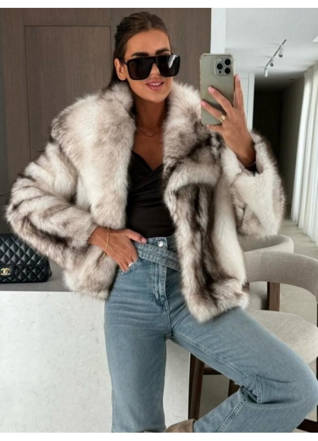 CREAM SHORT FUR - SNOW