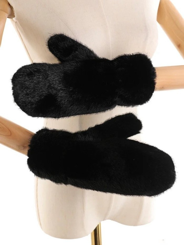 FUR GLOVES - NEVICARE