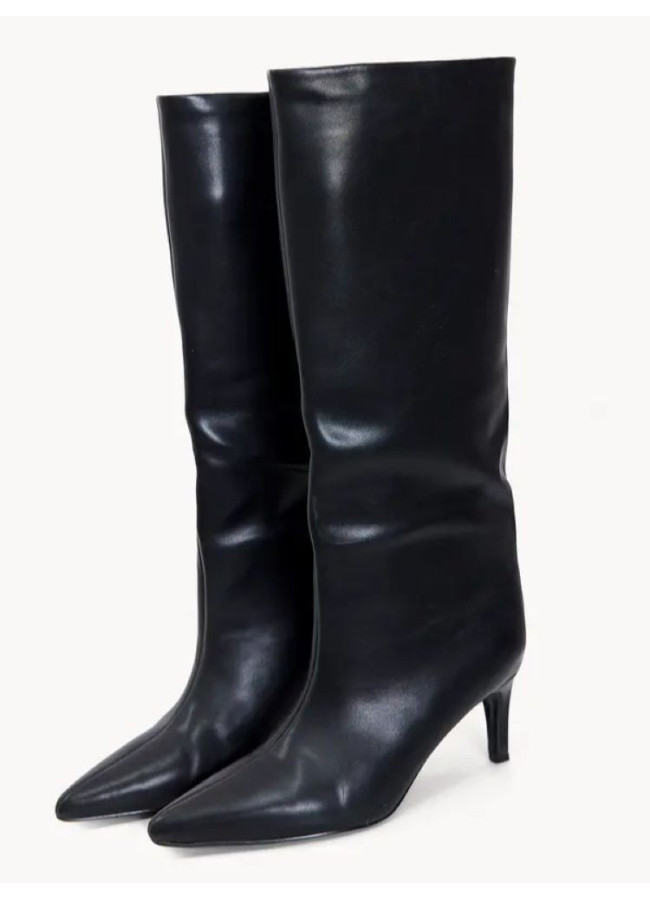 BLACK BOOTS - WALERIA
