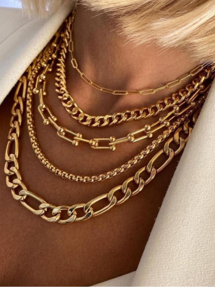 NECKLACE - REVOLUTION