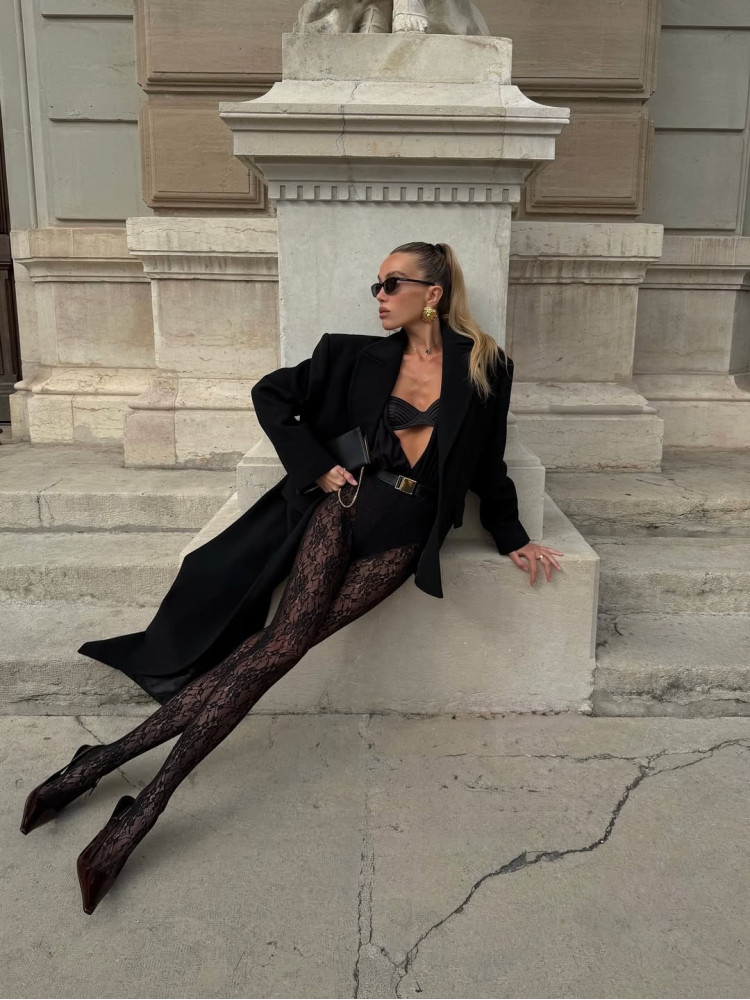 ACE BLACK LACE TIGHTS
