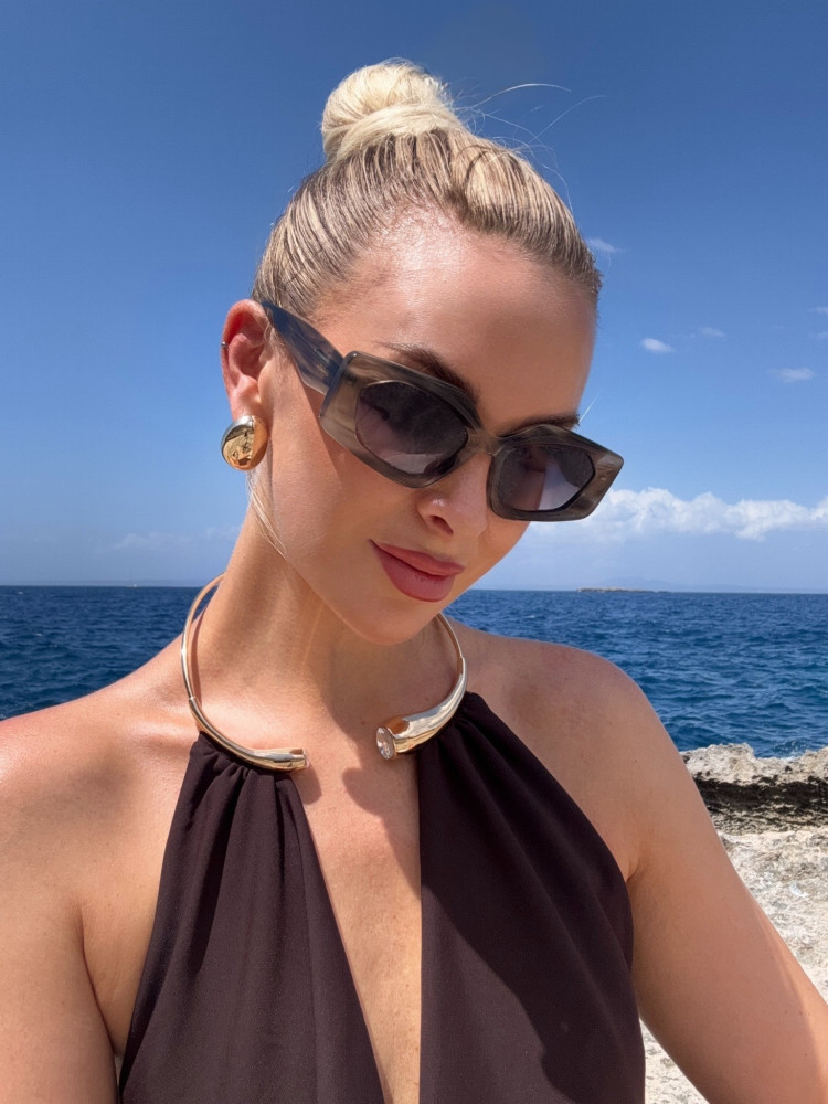 ANNAKEY JESSA GREY SMOKE SUNGLASSES
