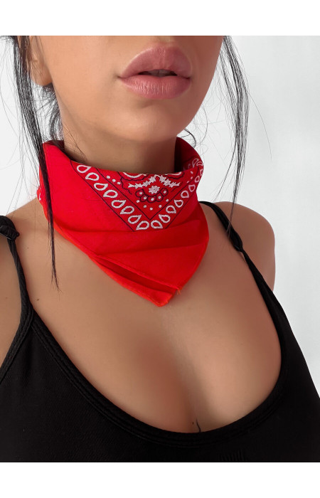 RED BANDANA