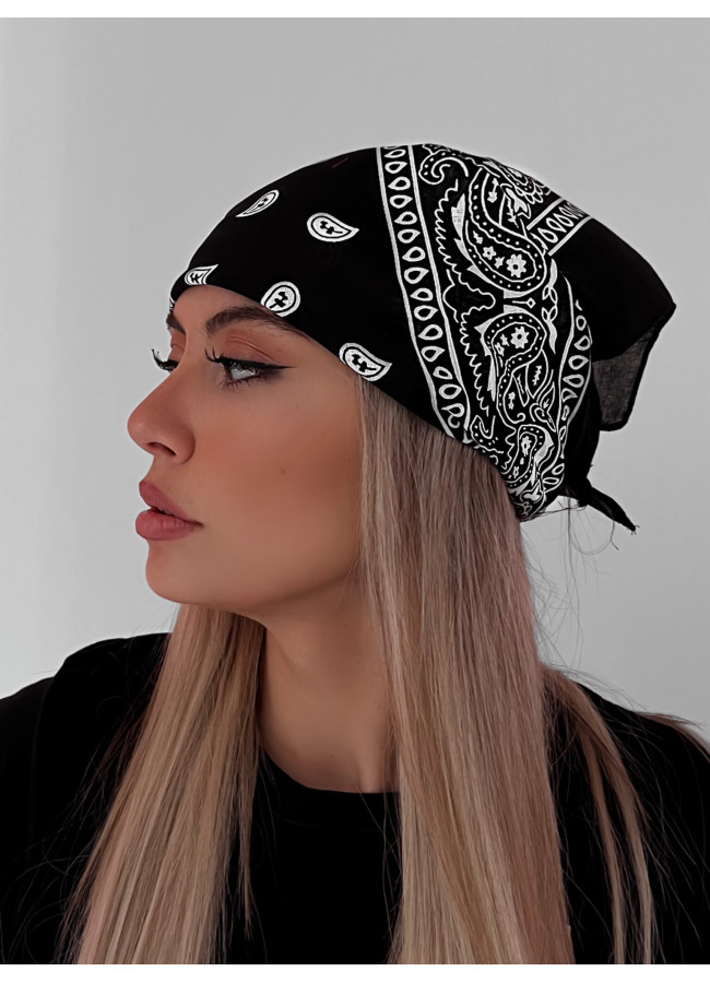 BLACK BANDANA
